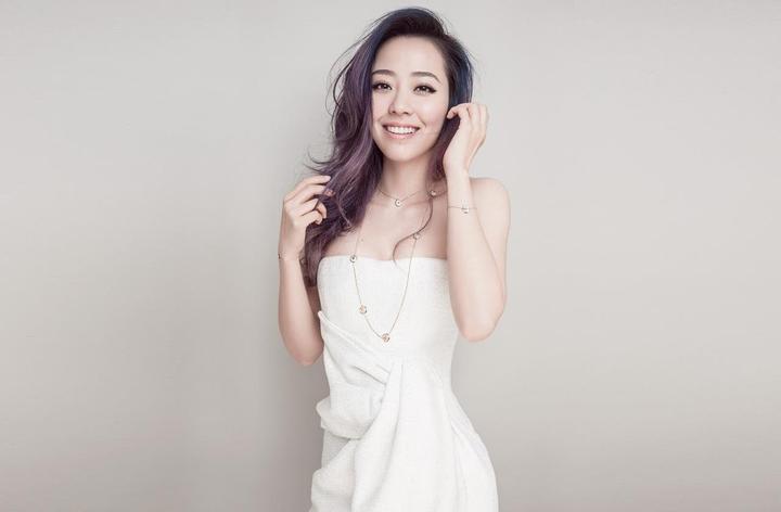 暴躁老奶奶CSGO比赛场景
