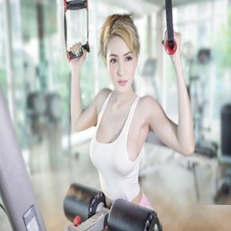 为丈夫升职我主动奉献：职场家庭间的艰难平衡与智慧选择